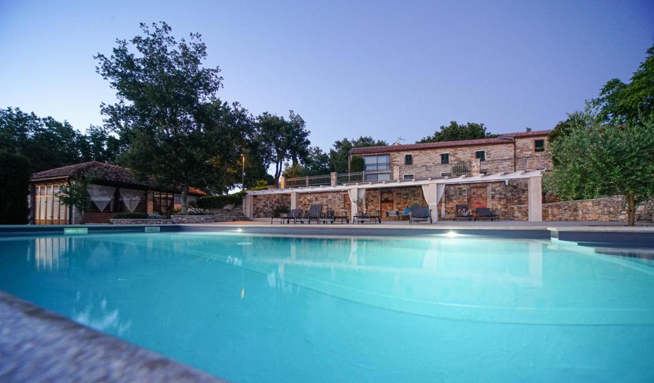 Stancija Ruseti Bed & Breakfast Oprtalj Exterior photo
