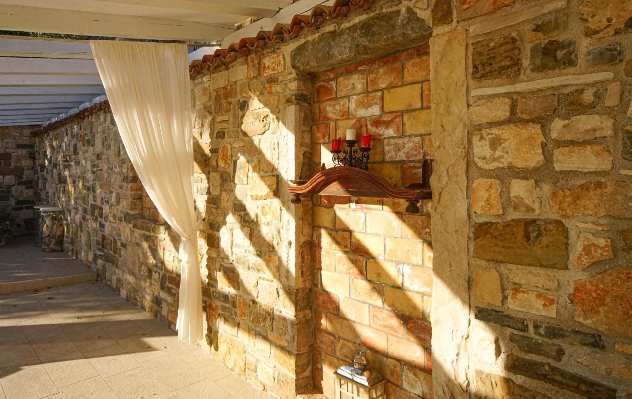 Stancija Ruseti Bed & Breakfast Oprtalj Exterior photo