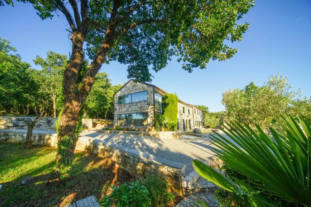 Stancija Ruseti Bed & Breakfast Oprtalj Exterior photo