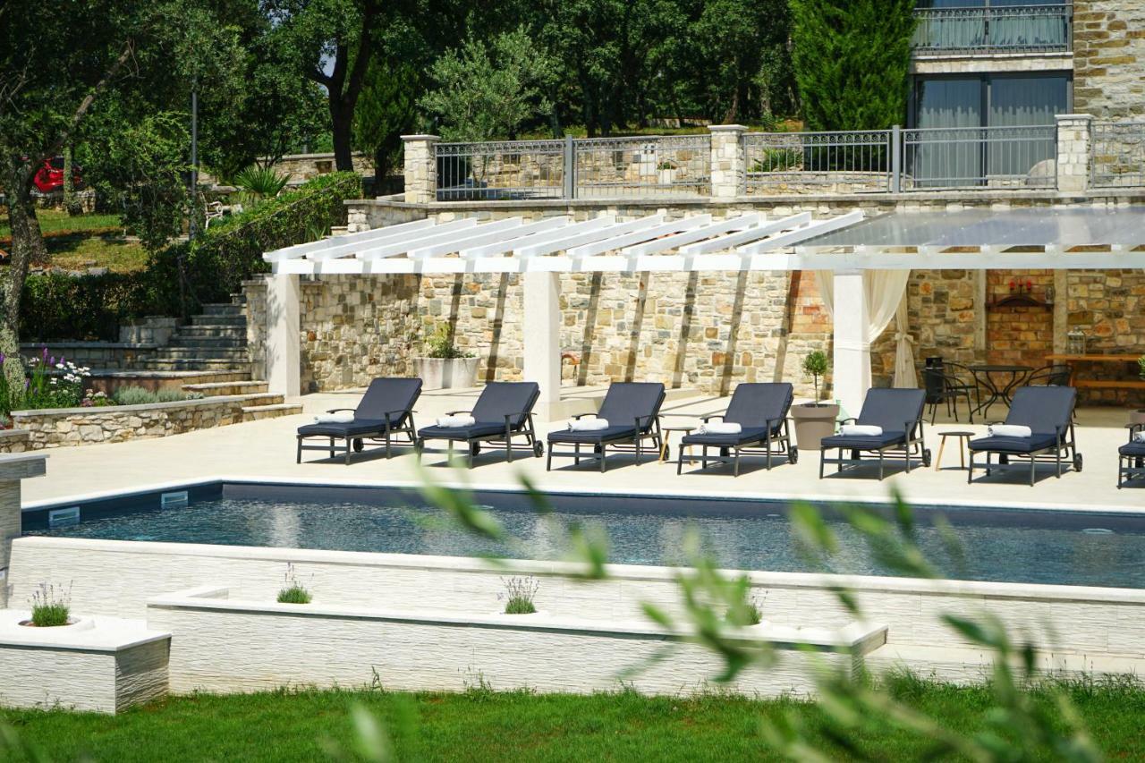 Stancija Ruseti Bed & Breakfast Oprtalj Exterior photo