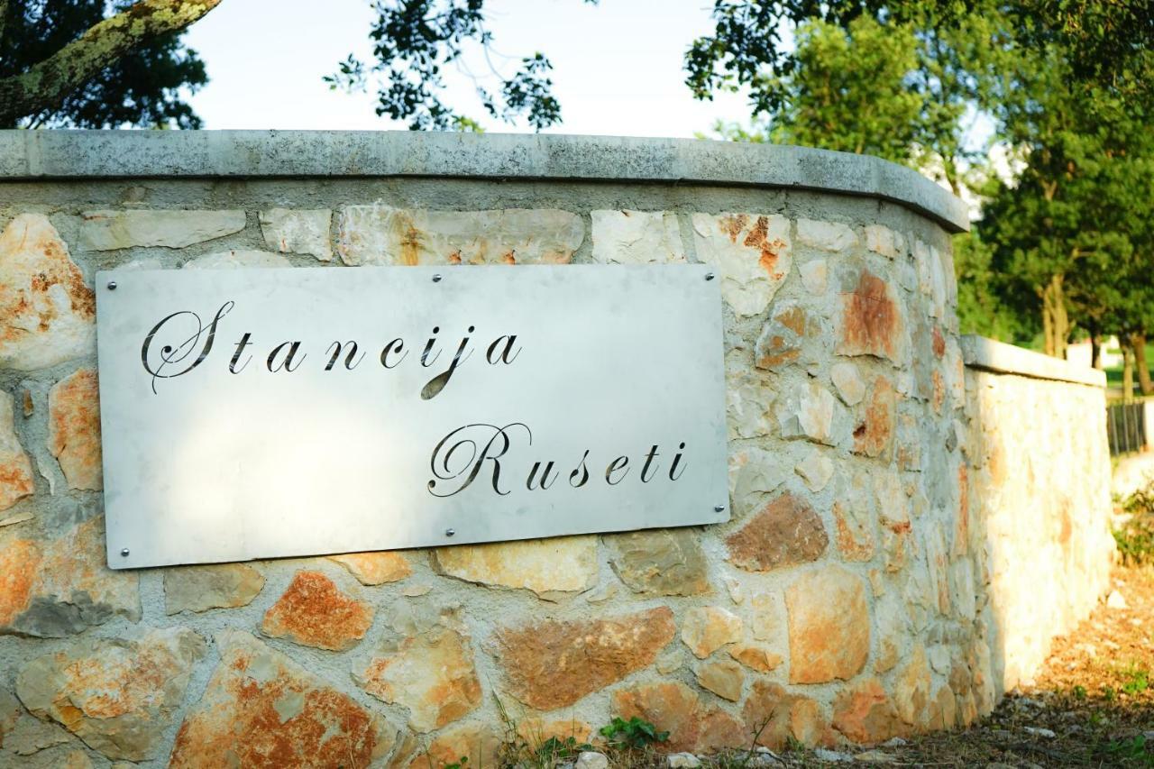 Stancija Ruseti Bed & Breakfast Oprtalj Exterior photo