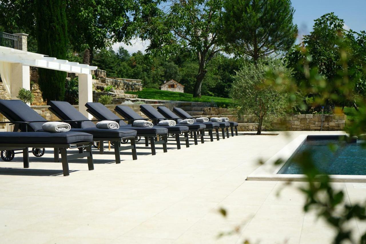 Stancija Ruseti Bed & Breakfast Oprtalj Exterior photo