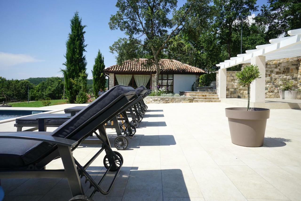 Stancija Ruseti Bed & Breakfast Oprtalj Exterior photo